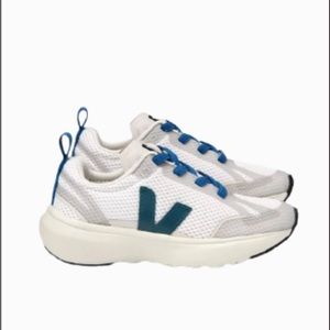 VEJA KIDS Canary Alveomesh Sneakers | US 2